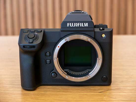 Fujifilm GFX 100 II vs X-H2 - Head to Head Comparison