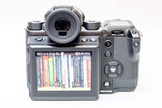 Fujifilm GFX 100S vs GFX 100 - Head to Head Comparison