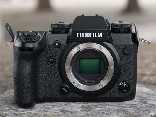 Fujifilm X-H2s vs X-H1 - Head to Head Comparison