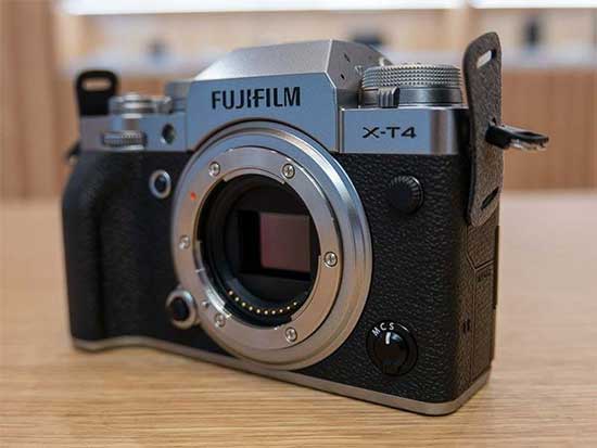 Fujifilm X-H2s vs X-T4 - Head to Head Comparison