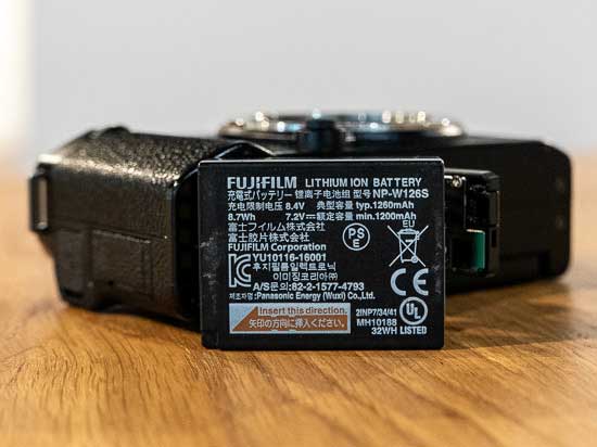 Fujifilm X-M5 vs X-E4 - Which is Better?