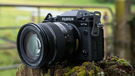 Fujifilm X-S10 vs X-T4 - Head to Head Comparison