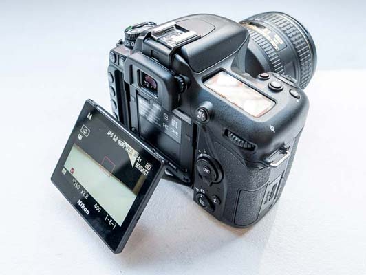 Nikon D5300  HDSLR Camera with Vari-angle LCD, WiFI & More