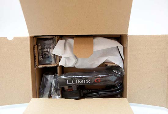 Panasonic G3 Unboxing