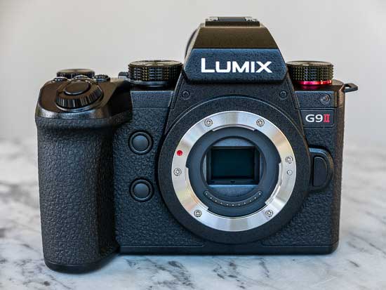 Panasonic Lumix G9 II vs Panasonic Lumix GH6 - Which is Better?