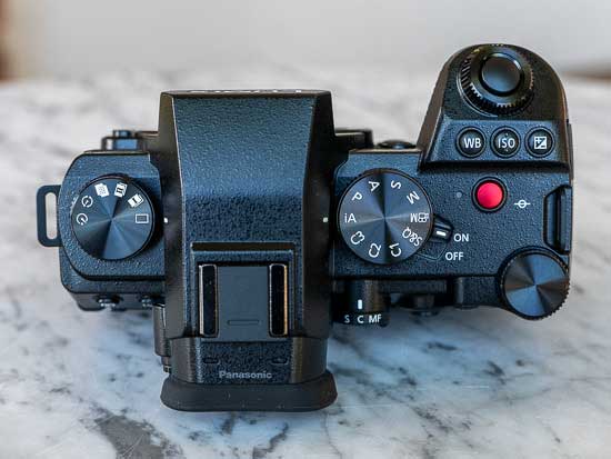 Panasonic Lumix G9 II vs Panasonic Lumix GH6 - Which is Better?