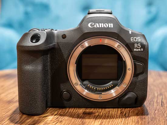 Panasonic Lumix S1R II vs Canon EOS R5 Mark II - Which is Better?