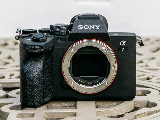 Sony A7 V vs A7 IV - Which is Better?