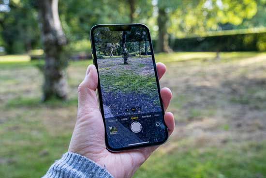 iPhone 13 Pro Review: Long Battery Life, Stellar Camera