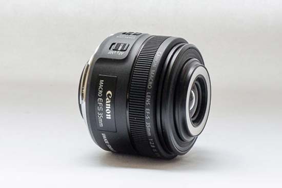 Canon EF-S 35mm f/2.8 Macro IS STM