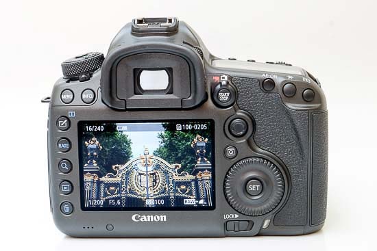 bord kussen blok Canon EOS 5DS R Review | Photography Blog