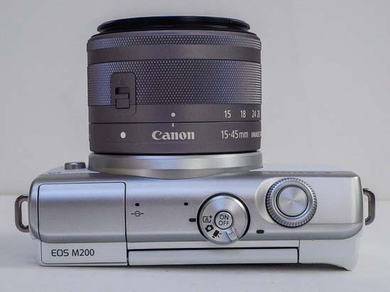 Canon EOS M200