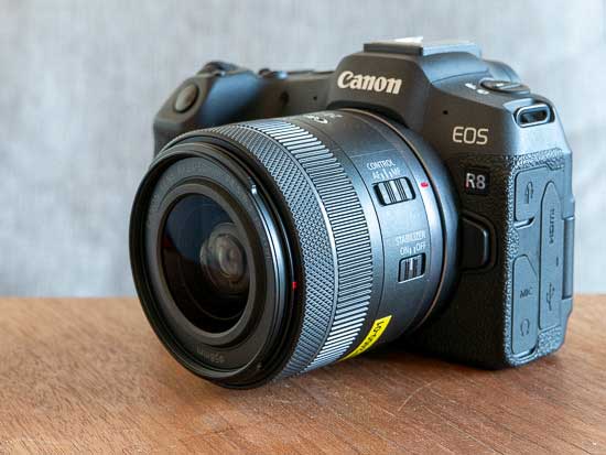 Cámara Canon EOS R8 RF 24-50mm F4.5-6.3 IS STM