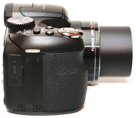 Fujifilm FinePix S1800 Review | Photography Blog