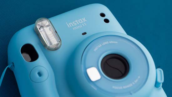 Review: Fujifilm INSTAX Mini 11 (Get Excited for a Glass Lens)
