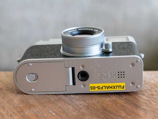 Fujifilm X half