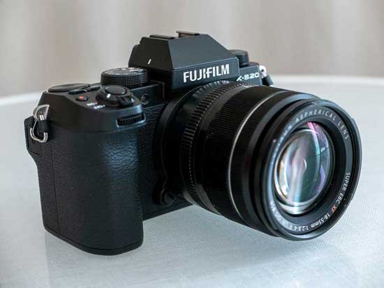 Fujifilm X-S20