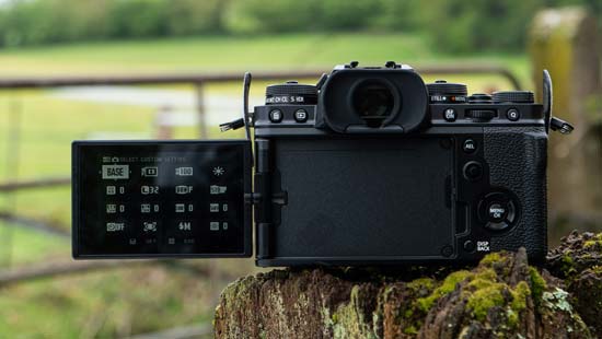 Fujifilm X-T4 review: Digital Photography Review