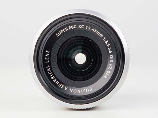 Fujifilm Fujinon XC 15-45 mm f/3.5-5.6 OIS PZ review - Build