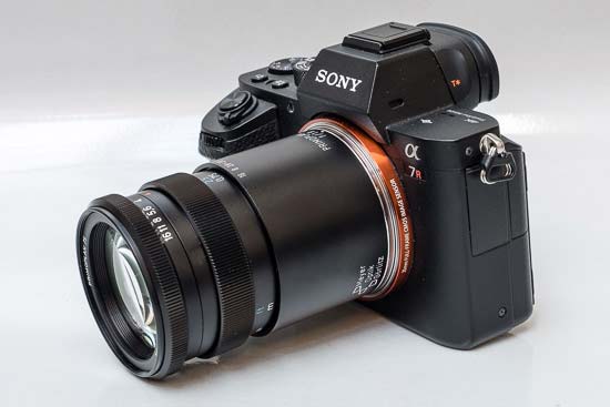 Meyer-Optik-Goerlitz Primoplan 75mm f/1.9 Review | Photography Blog