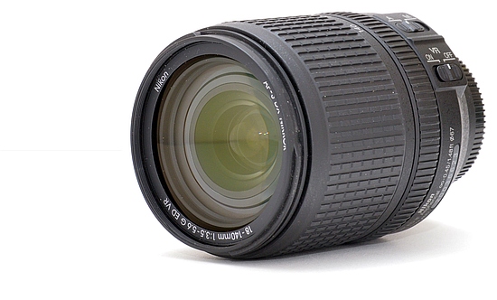 Nikon AF-S DX Nikkor 18-105mm f/3.5-5.6G ED VR