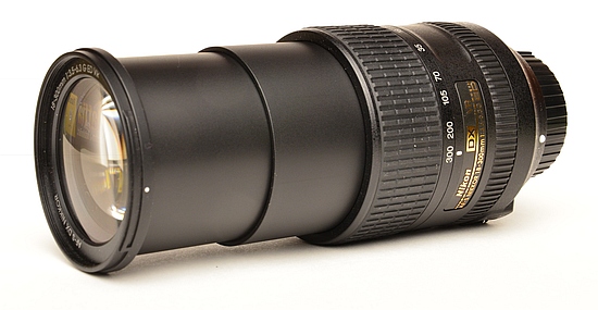 Nikon AF-S DX Nikkor 18-300mm f/3.5-6.3G ED VR