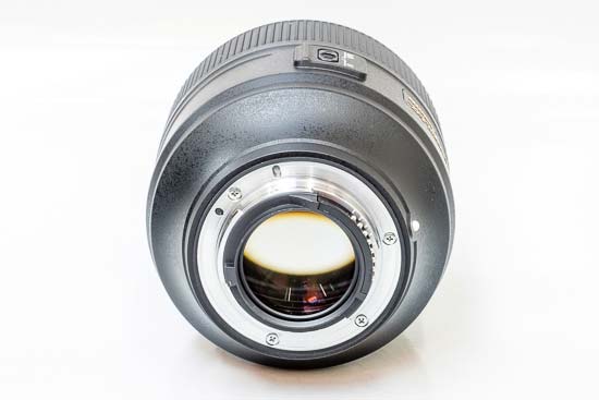 Nikon AF-S Nikkor 105mm f/1.4E ED Review | Photography Blog