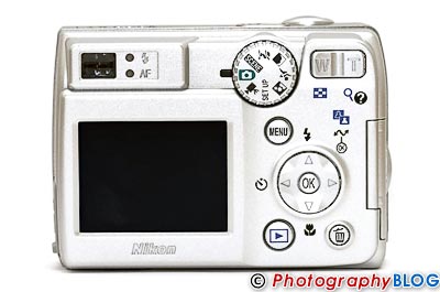 Nikon Coolpix 7600