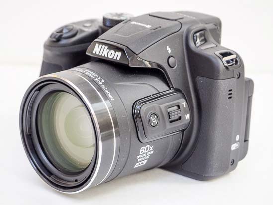 Nikon Coolpix B700