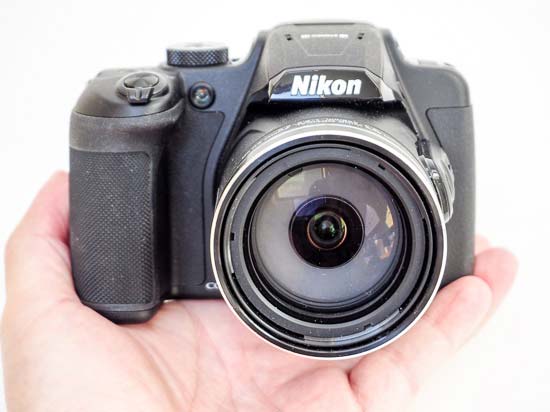 Nikon Coolpix B700