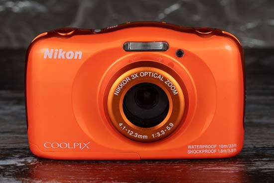 Nikon coolpix w150