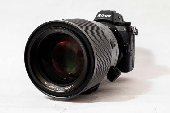 nikon 85mm 0.95