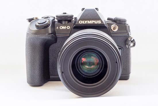 Olympus M.Zuiko Digital ED 25mm f/1.2 PRO