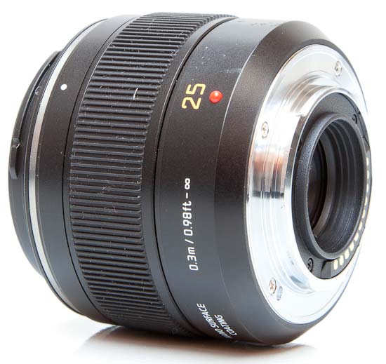 Panasonic Leica DG Summilux 25mm f/1.4 ASPH