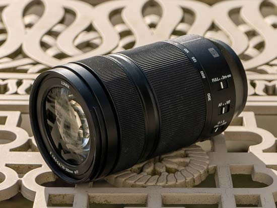 Panasonic Lumix S 70-300mm F4.5-5.6 MACRO O.I.S. 