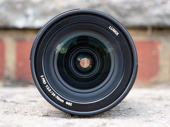 Panasonic Lumix S PRO 24-70mm F2.8
