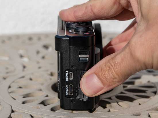 Panasonic EOS R50 V
