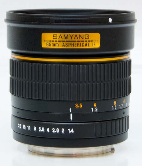 Samyang 85mm f/1.4 ED AS UMC