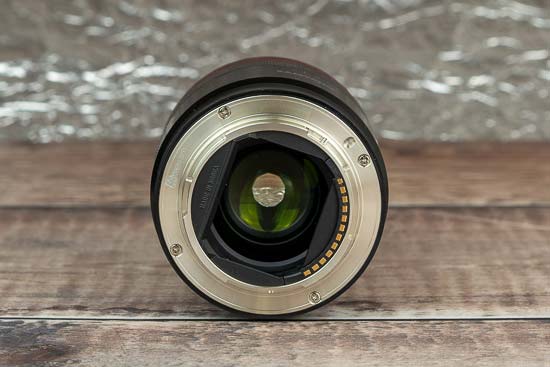 Samyang AF 75mm F1.8 FE