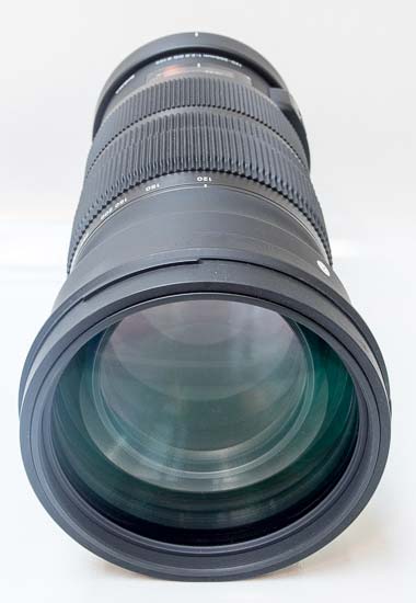 Sigma 120-300mm F2.8 DG OS HSM S