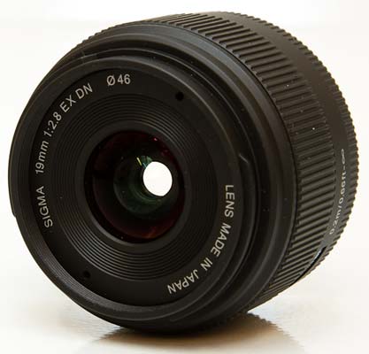 Sigma 19mm f/2.8 EX DN