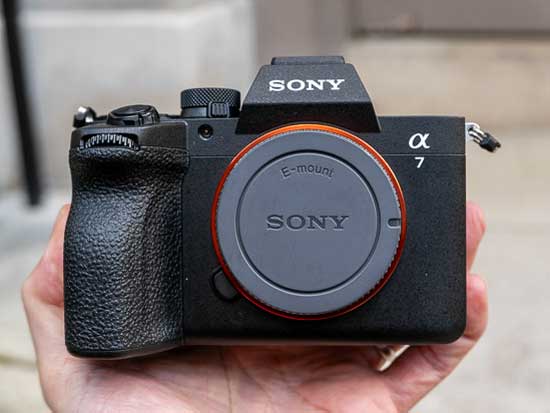 Sony A7 V