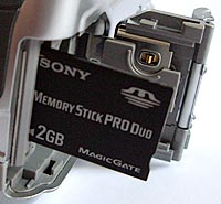 Sony Cybershot DSC-H2