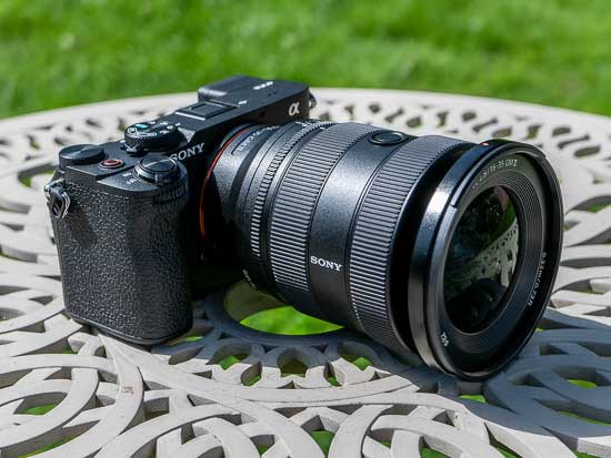 Sony FE 16-35mm F2.8 GM vs GM II - Size, Weight, Features & Specs Comparison  - Alpha Shooters