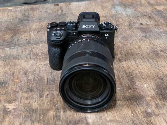 Sony FE 28-70mm f/2 GM