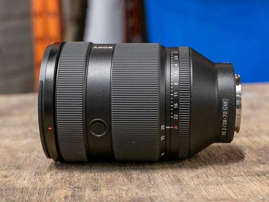 Sony FE 28-70mm f/2 GM