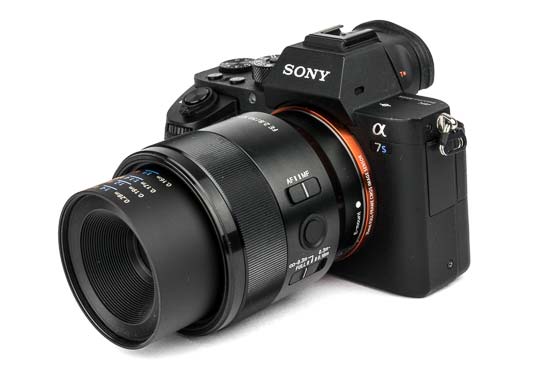 Sony FE 50mm F2.8 Macro