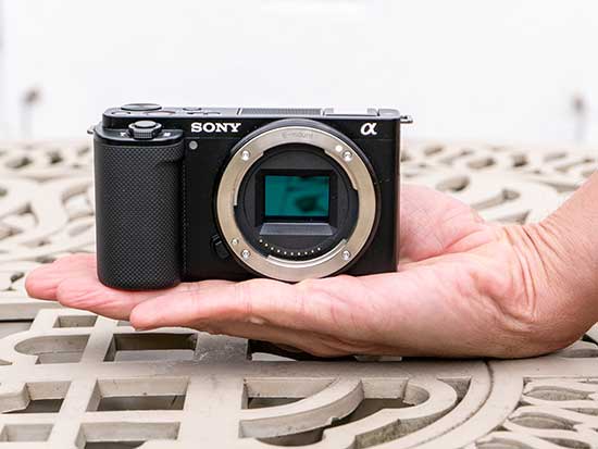 Hands-on with the Sony ZV-E10: Digital Photography Review