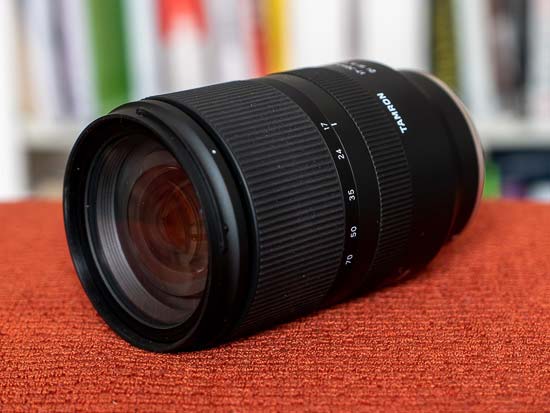 Tamron 17-70mm F/2.8 Di III-A VC RXD 