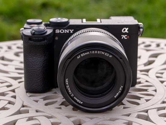 Viltrox AF 85mm F2.0 EVO